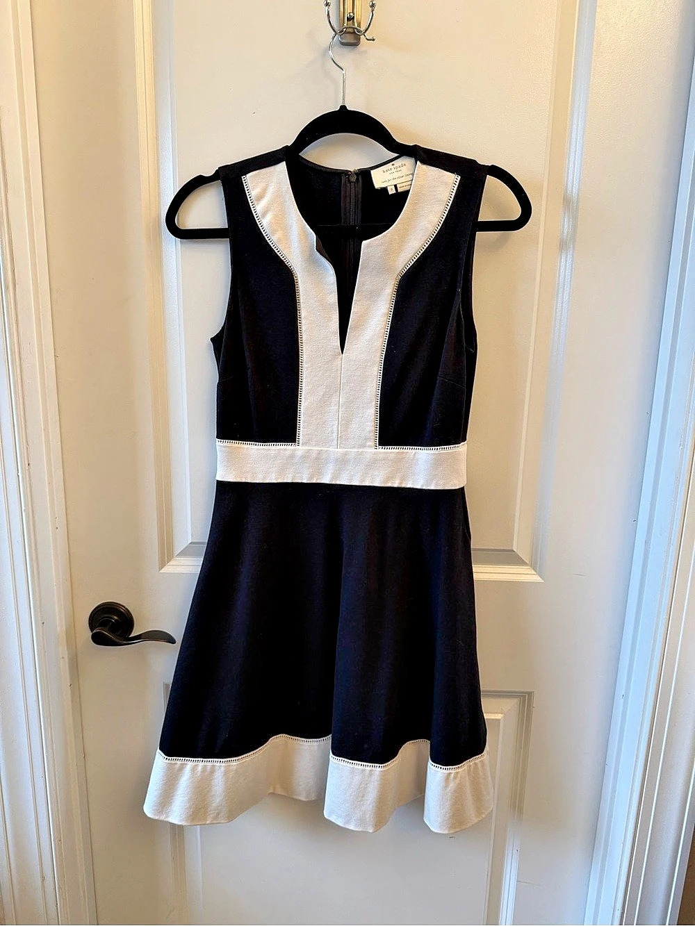 Kate Spade New York Black & White Mini Dress Size 2 Like New